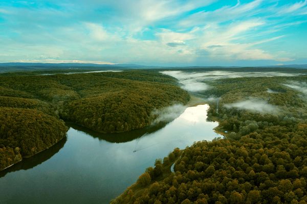 Jezero Borovik — povijest i ljepote