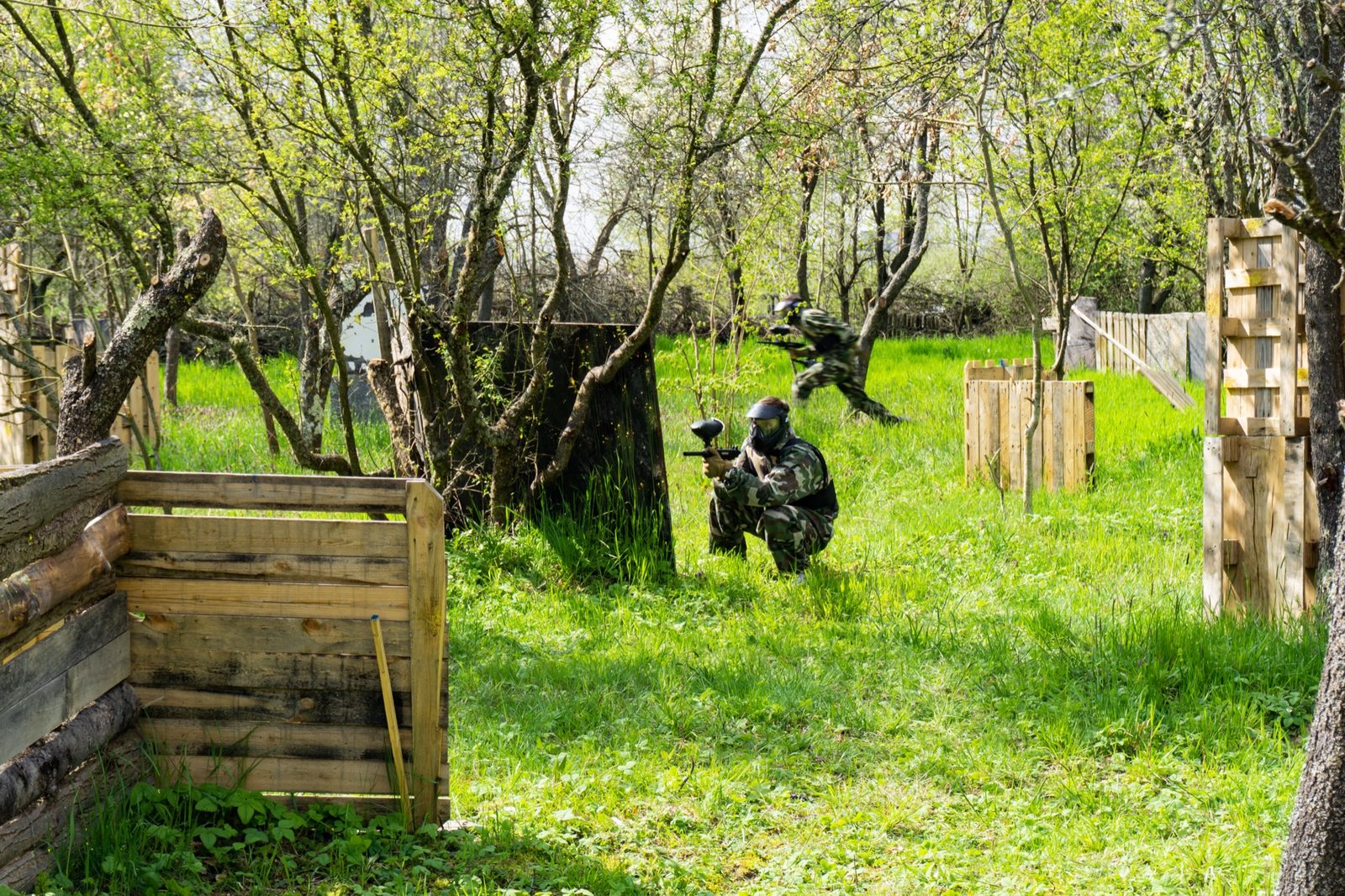 Paintball Đakovo — poligon u šumi kraj kuće za odmor Demode